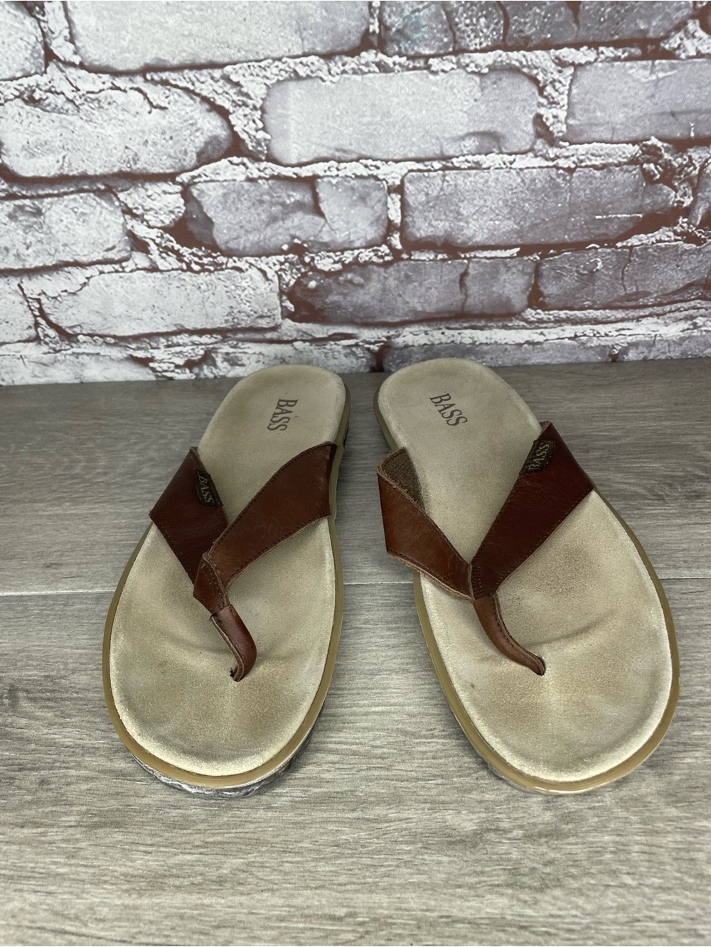 Bass Abra 73C7 Brown Leather Thong Flip Flops Sandals Women’s Sz 10M US/41.5EU